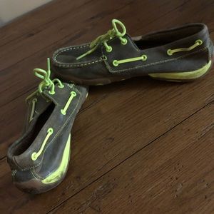 Like new Twisted X shoes w/lime green stitching.